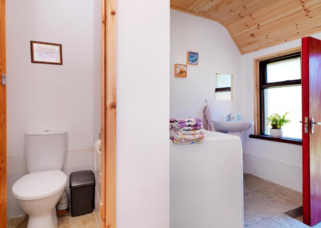 Meadowsweet Forest Lodge Fintown エクステリア 写真